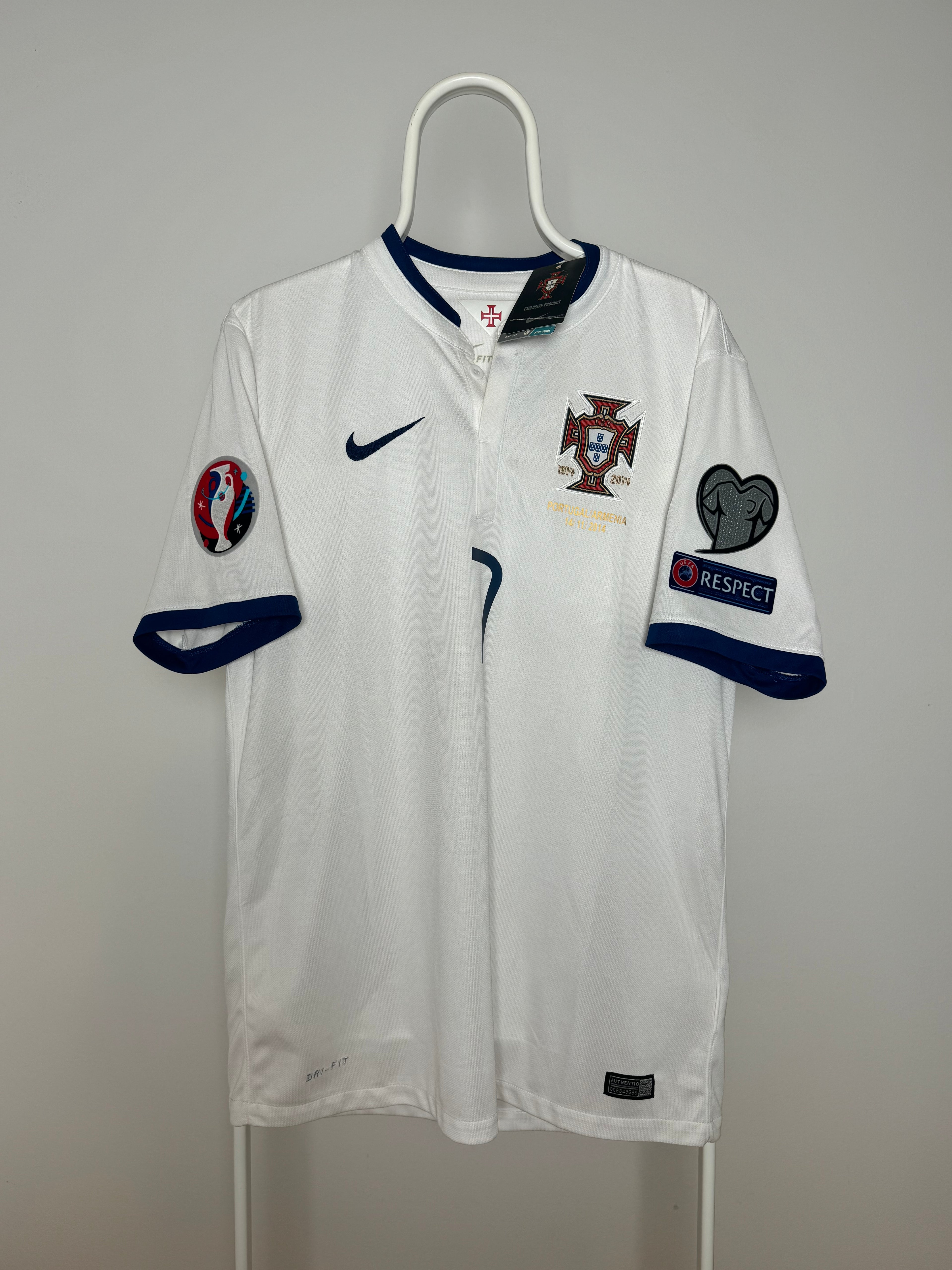 Cristiano Ronaldo - Portugal 2014. Maat L