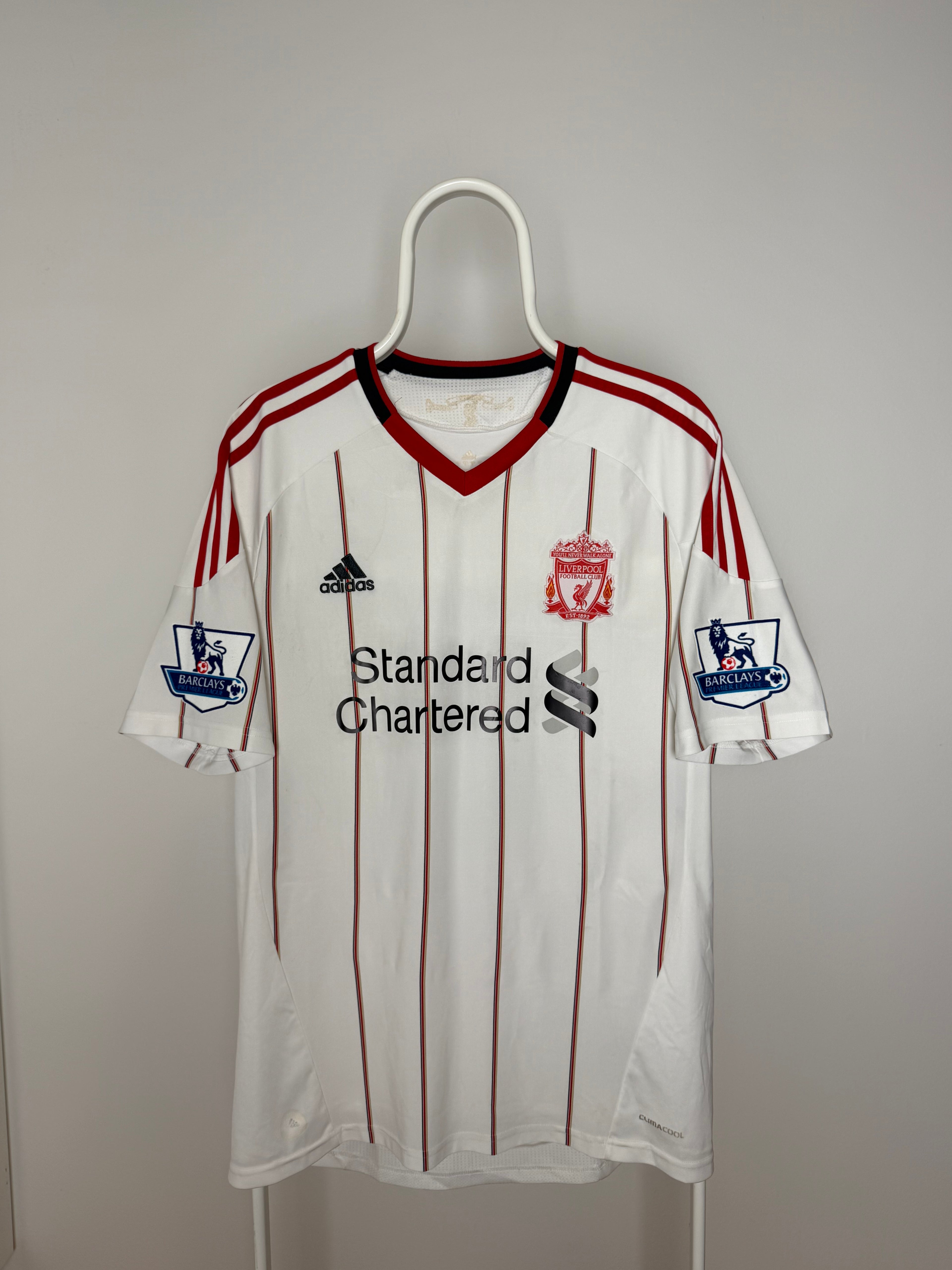Steven Gerrard - Liverpool FC 2010/11. Maat M