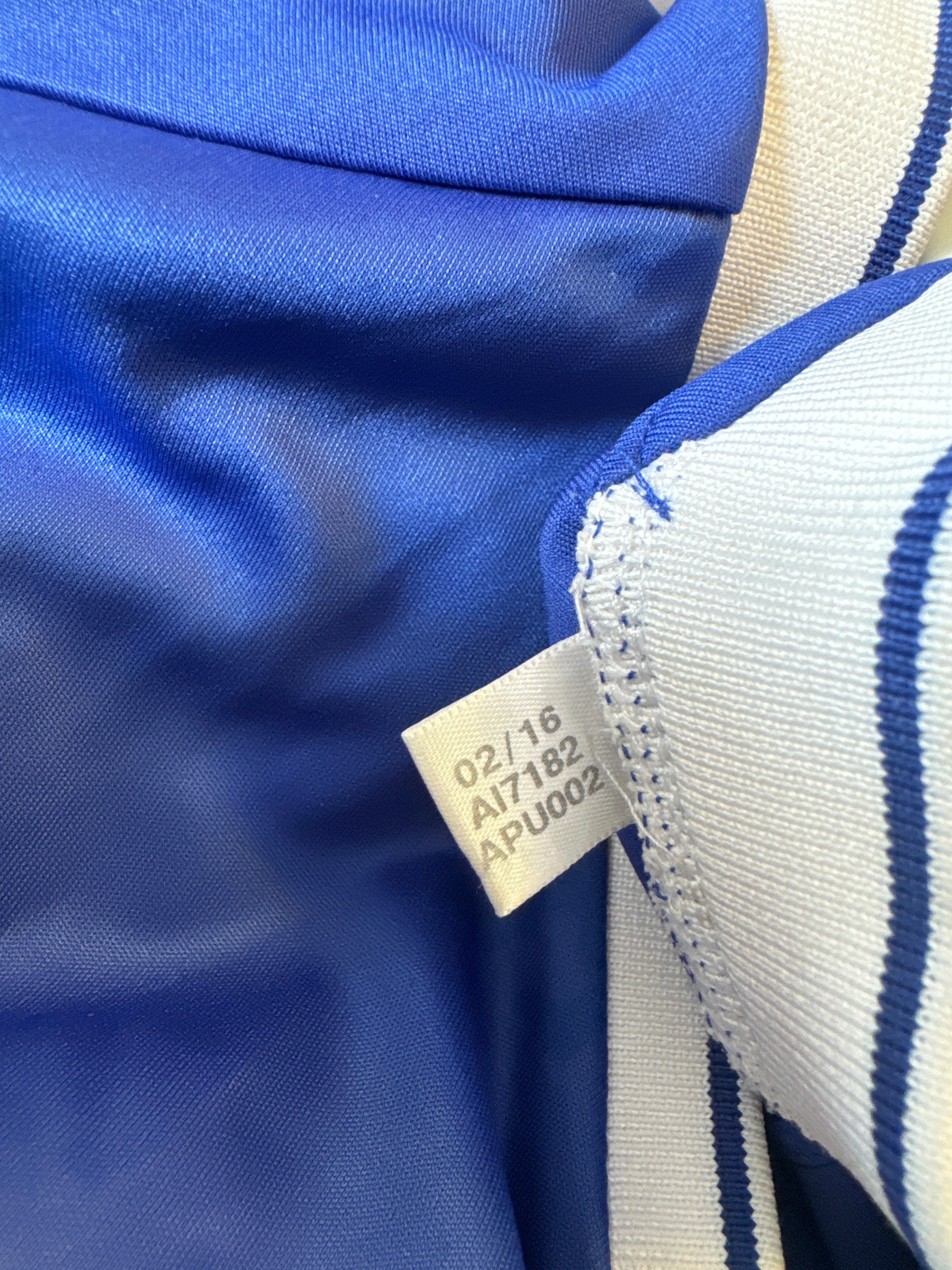 Eden Hazard - Chelsea FC 2016/17. Size M