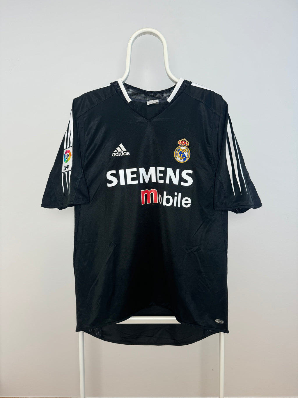 Luis Figo - Real Madrid 2004/05. Size M