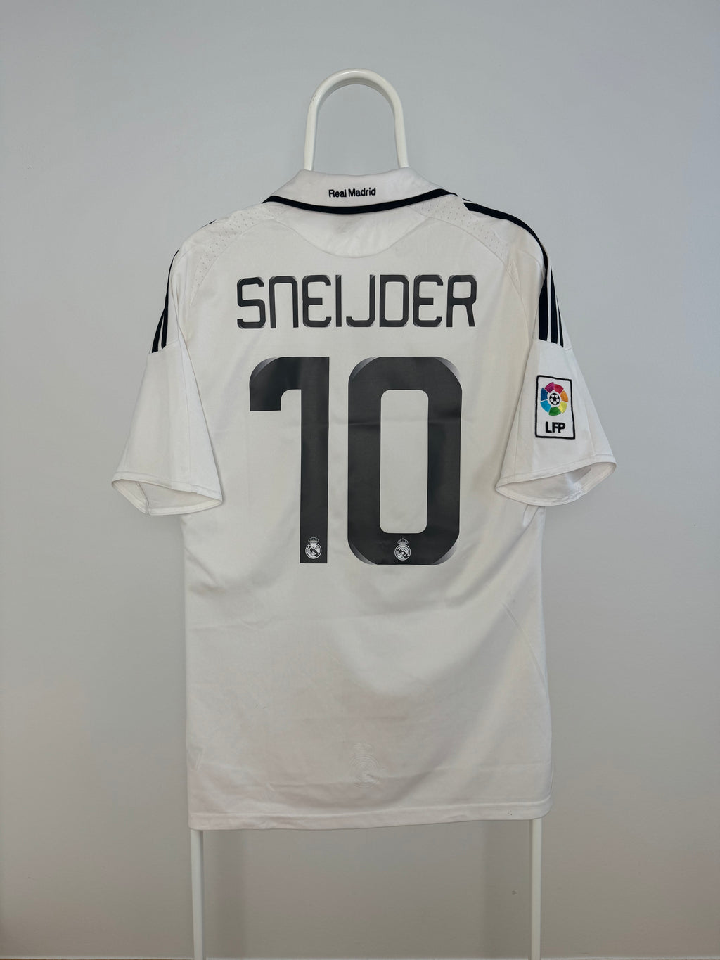 Wesley Sneijder - Real Madrid 2008/09. Maat S/M
