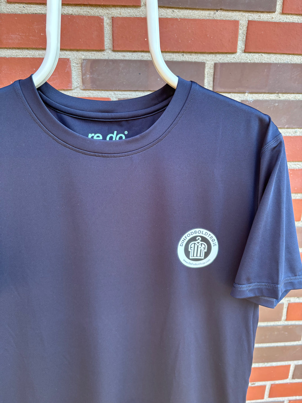 DFT Merch - redo - Anton Active T-shirt - Maat XS