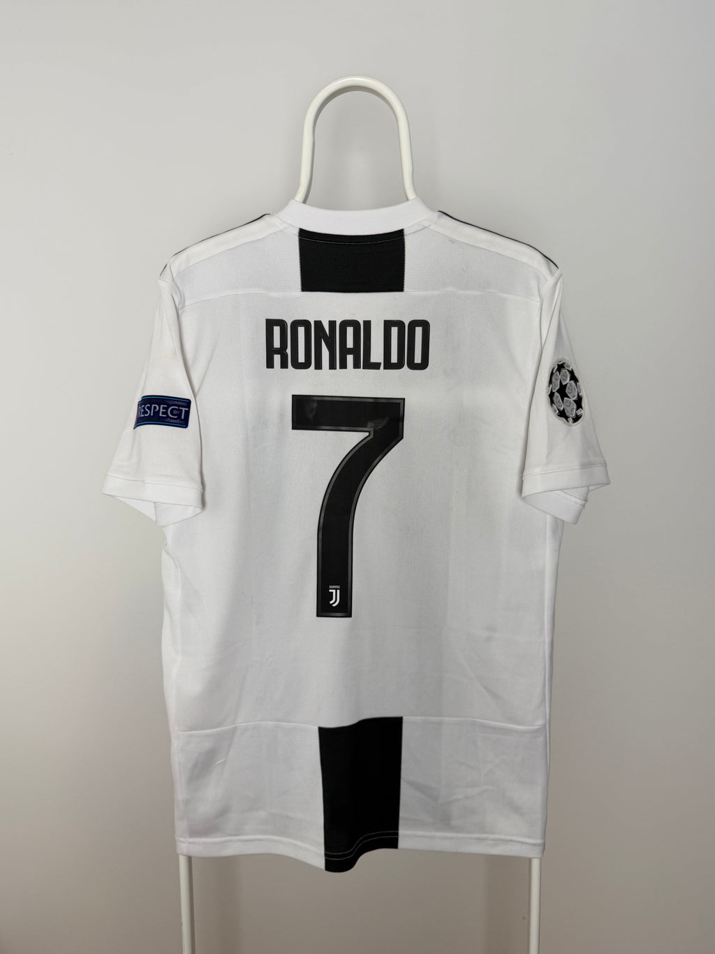 Cristiano Ronaldo - Juventus FC 2018/19. Maat M