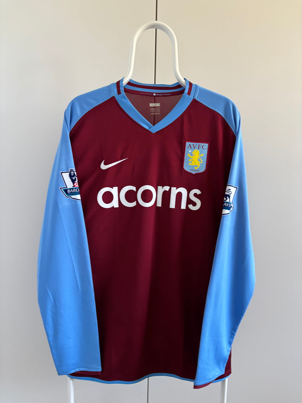 Heskey - Aston Villa FC 2010/11 - Player Issue - Maat L