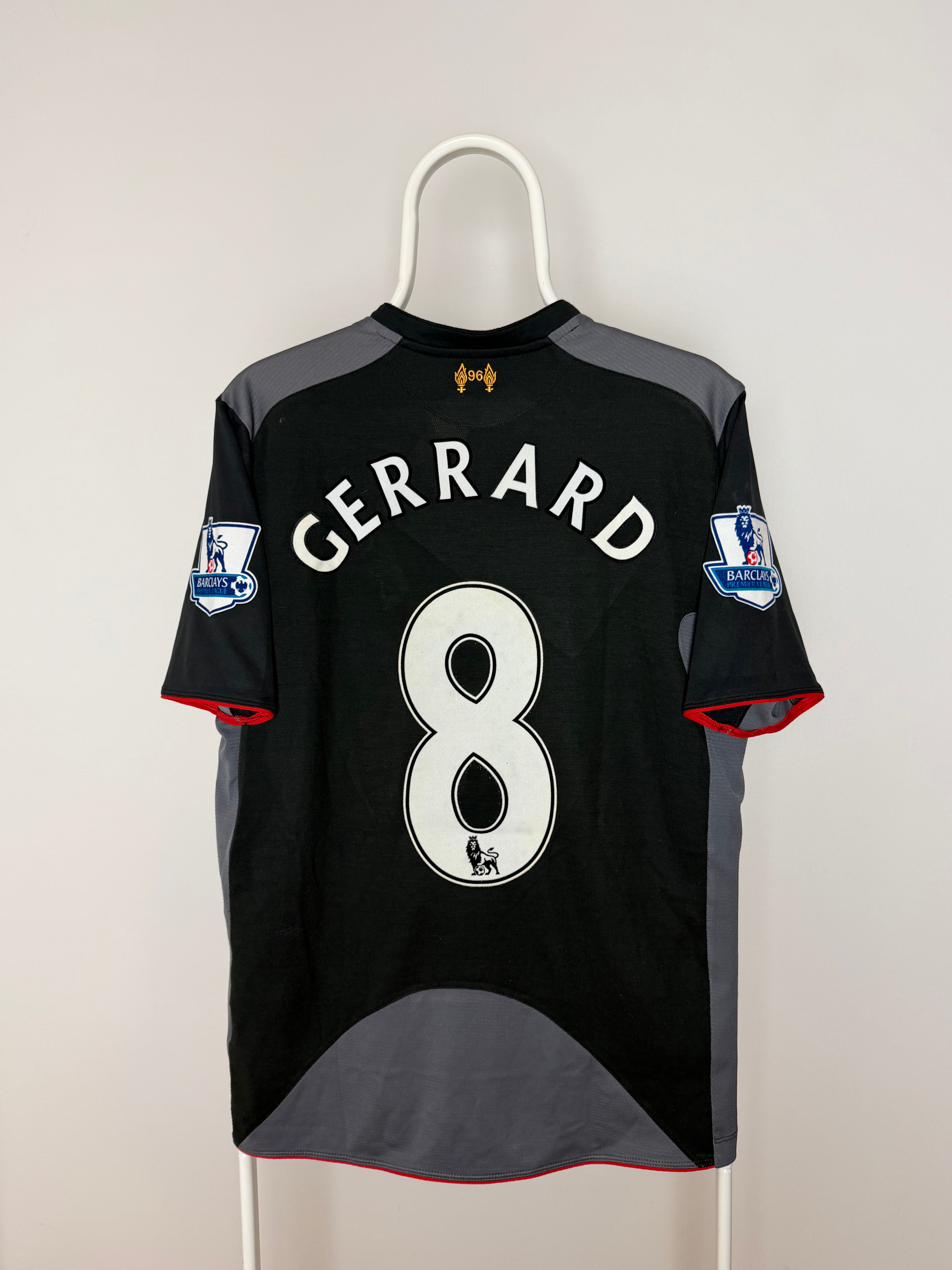 Steven Gerrard - Liverpool FC 2012/13. Maat M
