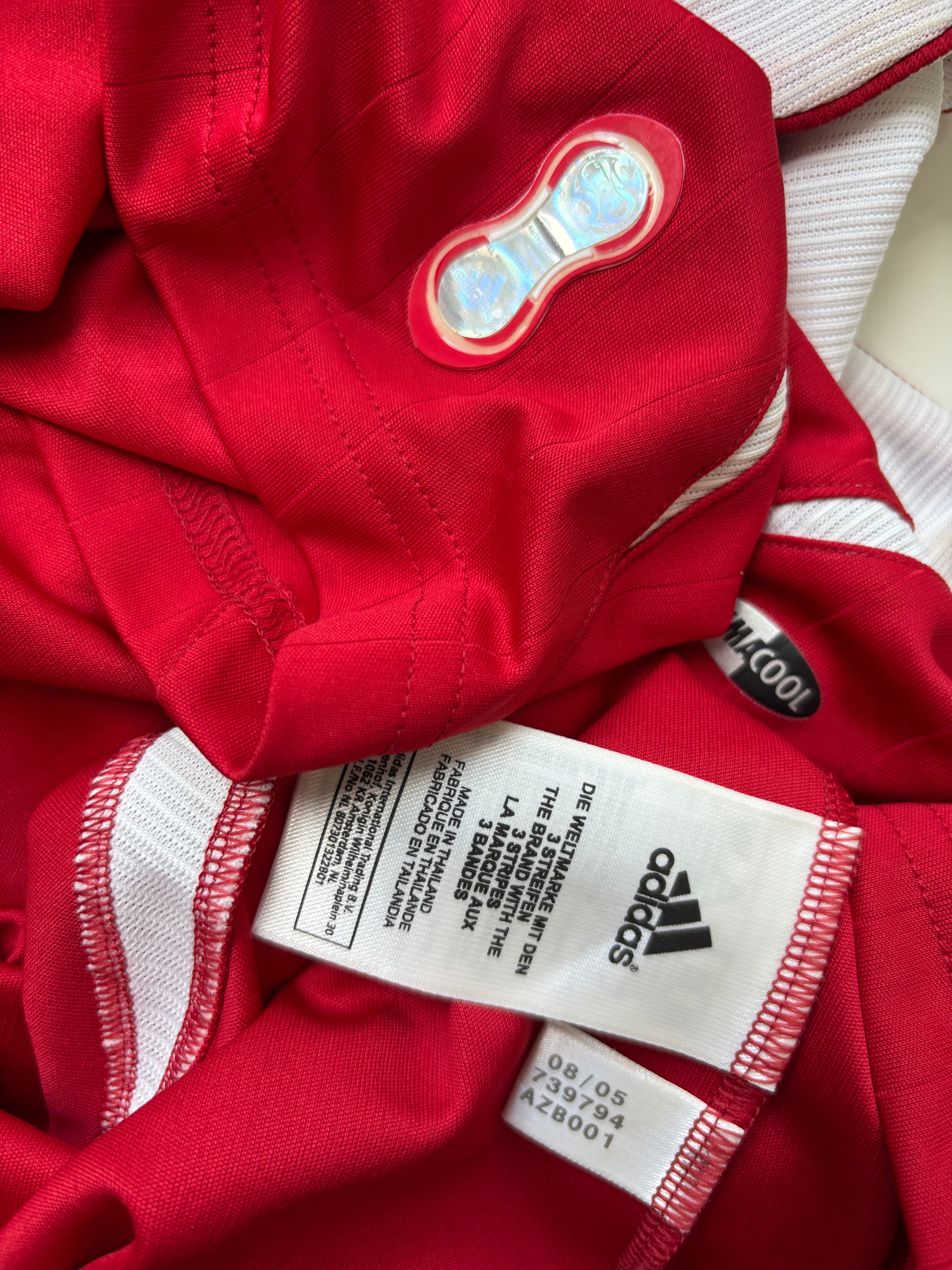 Danmark 2006/07 – Original Fodboldtrøje - Signeret af Hele Holdet