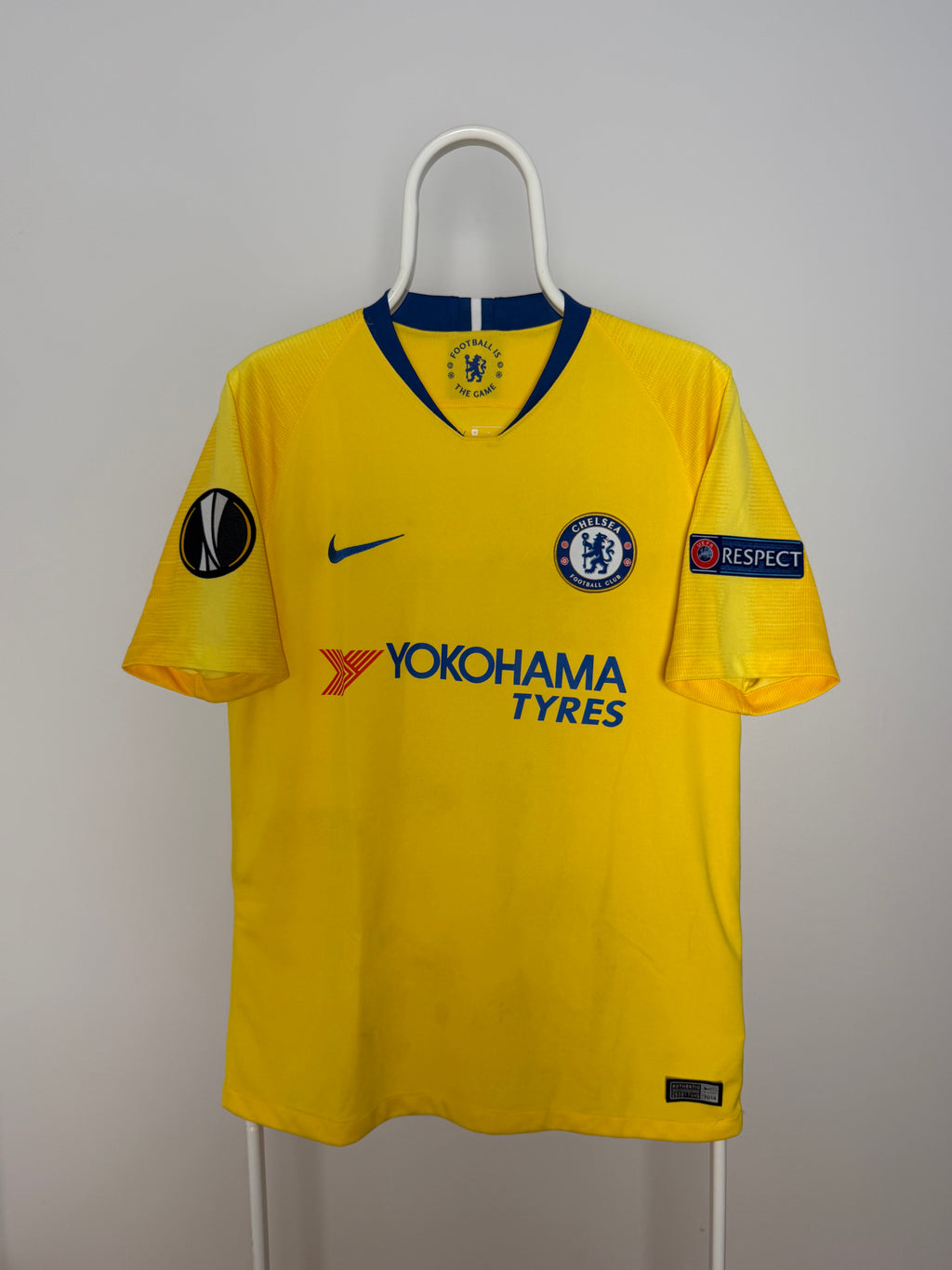 Eden Hazard - Chelsea FC 2018/19. Size M