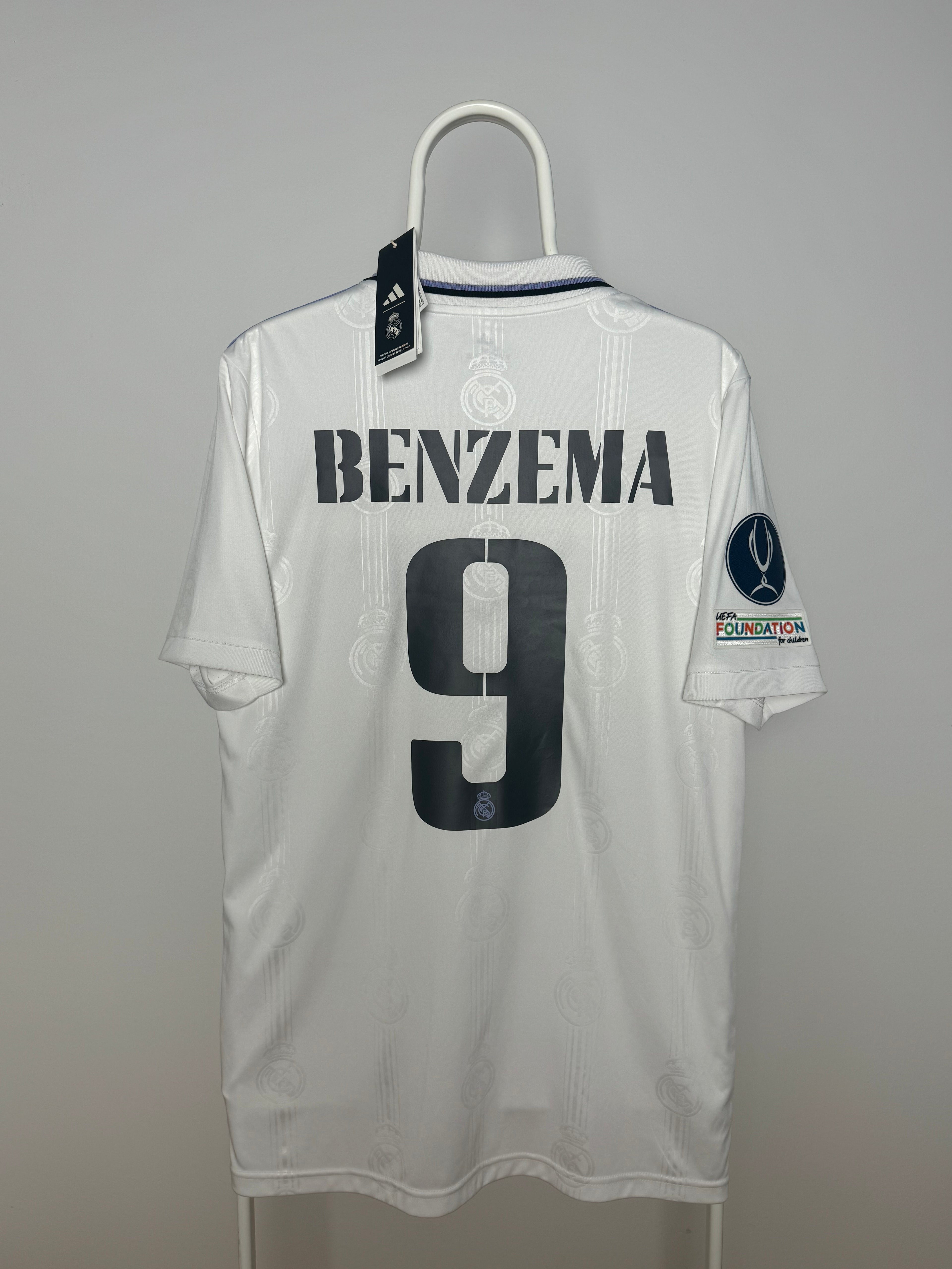 Karim Benzema - Real Madrid 2022/23. Maat M