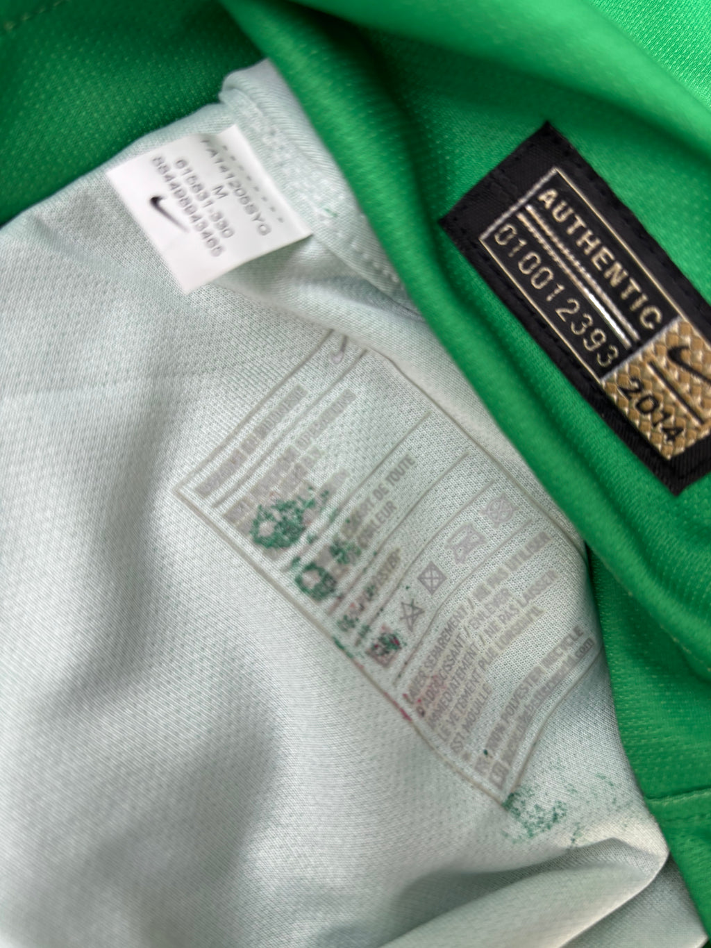 Mike Maignan - PSG 2014/15 - Player Issue - GK - Str. M